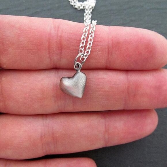 André Chenier Handcrafted Heart Charm & Necklace - Picture 3 of 6